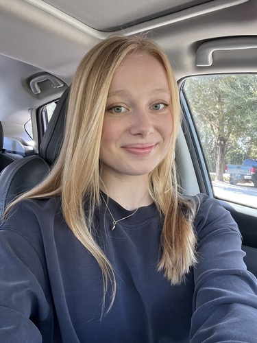 Olivia M - Liberty Babysitter