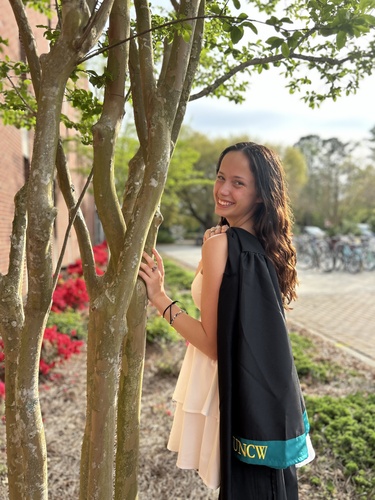 Kayleigh W - UNCW Babysitter