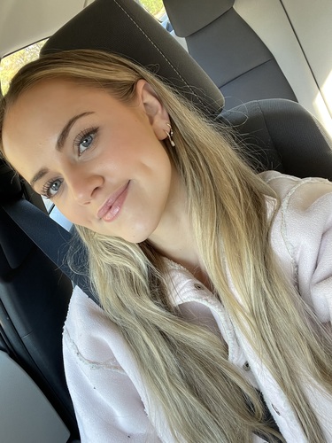 Mikaella C - Edinboro Babysitter