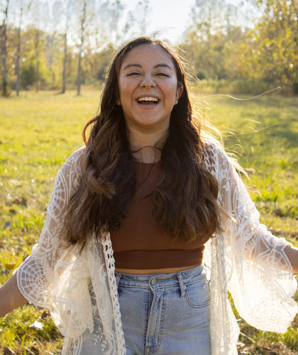 Elena S - Mississippi State Babysitter