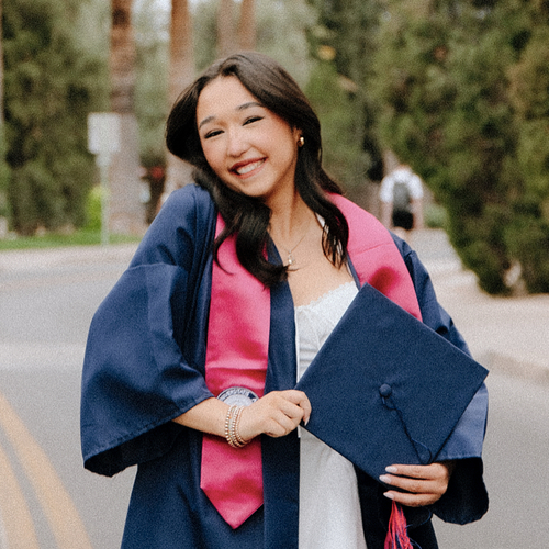 Carolina N - University of Arizona Babysitter