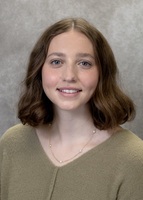 Mckenna C – University of North Dakota Student Seeking Nanny Jobs