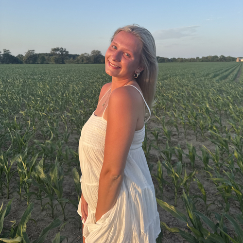 Hazel S - UW-Stevens Point Babysitter
