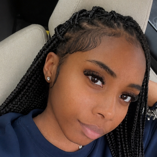 Mercedez T - LaGuardia CC Babysitter