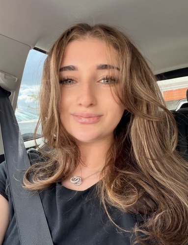 Emma C - Pierce College Babysitter