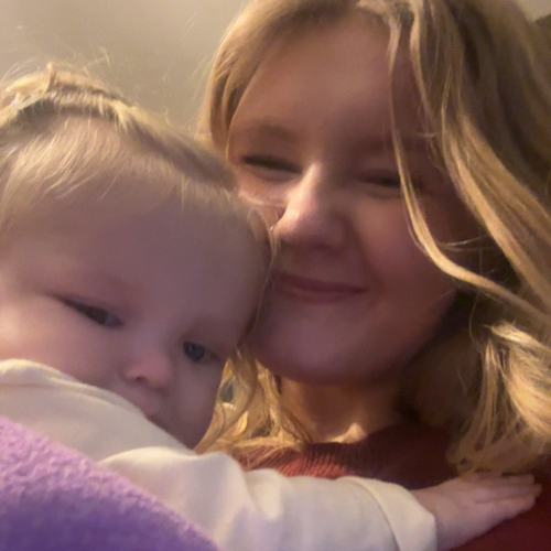Anettka D - SUNY Cortland Babysitter