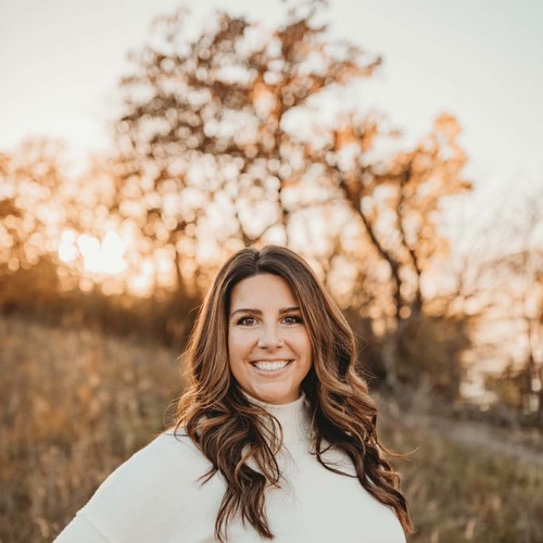 Sarah W - Rasmussen College-Mankato Babysitter