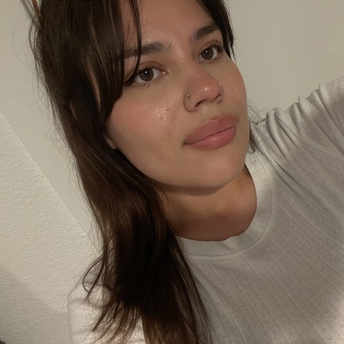 Katia O - Undefined Babysitter