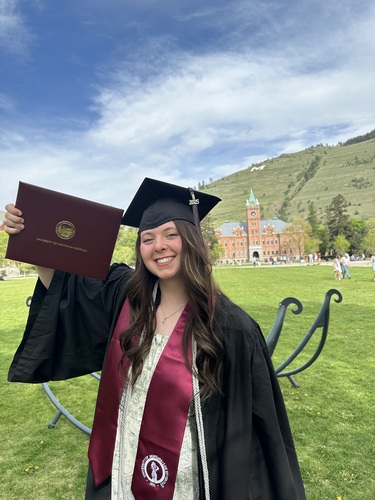 Bailey C - University of Montana Babysitter