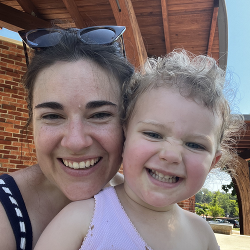 Larissa R - Emerson Babysitter