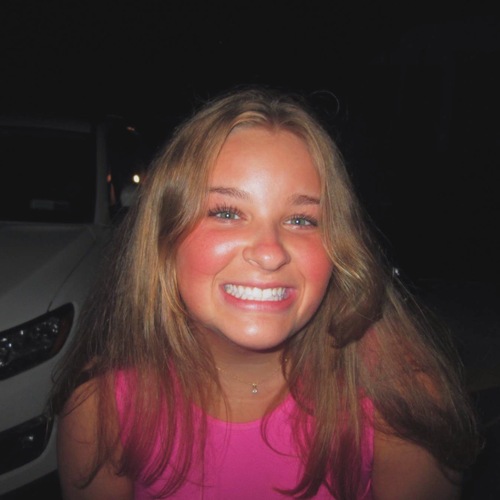 Olivia O - D'Youville Babysitter
