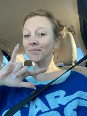 Laura W - UWA Babysitter