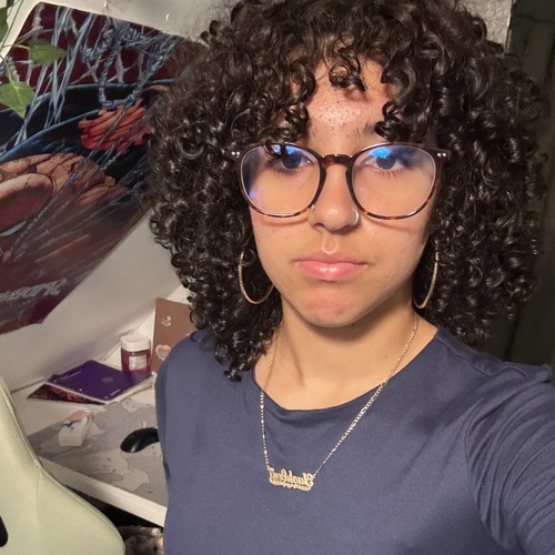 Yashly R - John Jay Babysitter