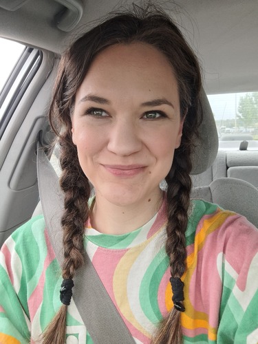 Hillary P - USM Babysitter