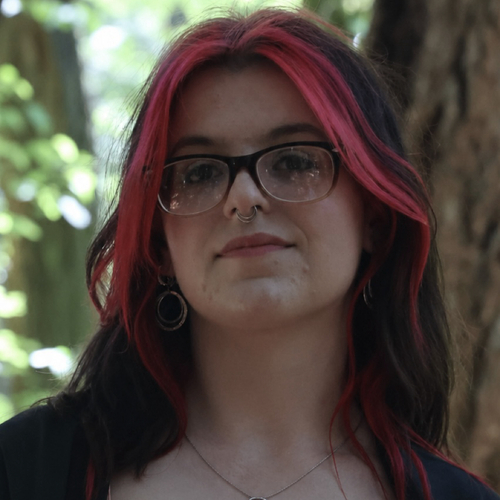Hadassah C - Western Washington Babysitter