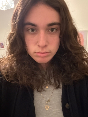 Emma C - HSU Babysitter