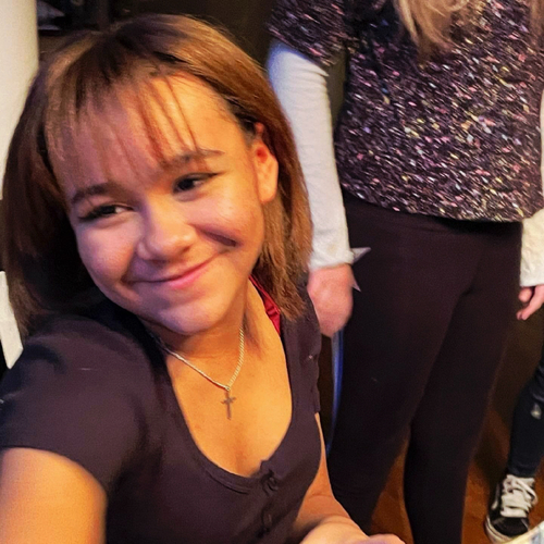 Angelina V - John Wood Community College  Babysitter