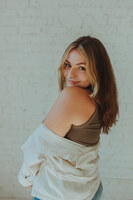 Cally S – American Trade School Student Seeking Babysitting Jobs