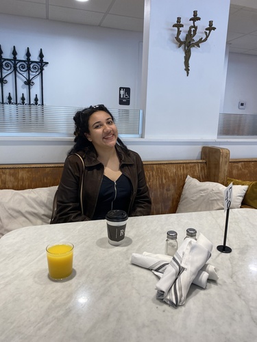 Victoria G - UConn Babysitter