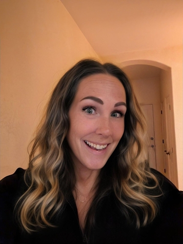 Molly S - Globe Babysitter