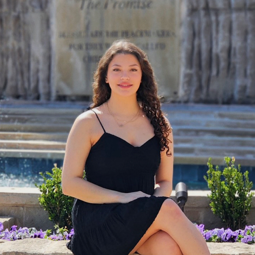 Analicia G - Collin College Babysitter