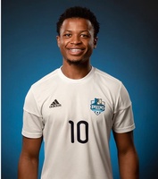 Victor O – UNE Student Seeking Nanny Jobs