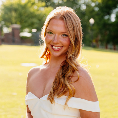 Molly M - Clemson Babysitter