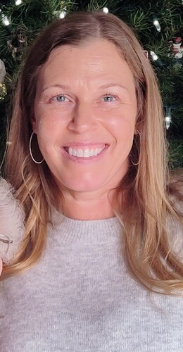Sommer C - Monterey Peninsula College Babysitter