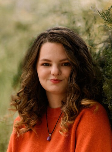 Liz B - SAU Babysitter