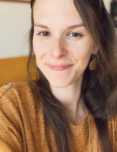 Mary R - Loyola New Orleans Babysitter