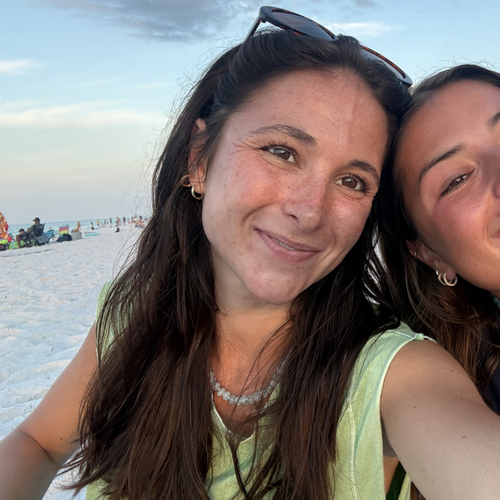 Caroline S – Auburn Student Seeking Babysitting Jobs