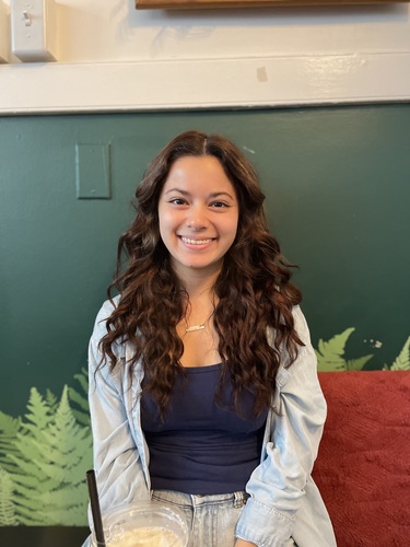 Amber J - Liberty Babysitter