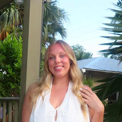 Emily L - Florida Gulf Coast Babysitter