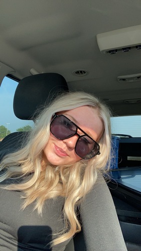 Brittany L - Capri Beauty College Babysitter