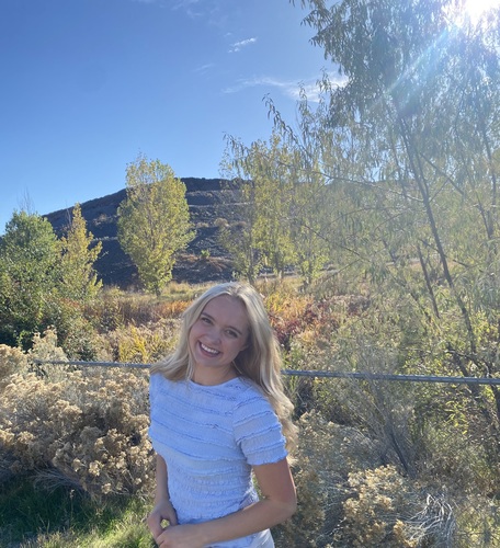 Sariah B - BYU Babysitter