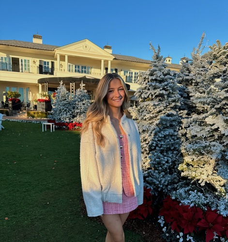 Shelbey E – Ole Miss Student Seeking Babysitting Jobs