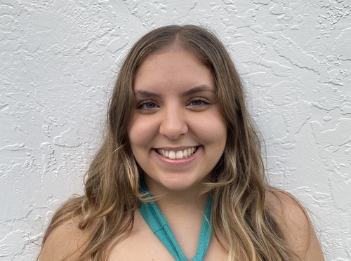 Jennifer L - UCF Babysitter