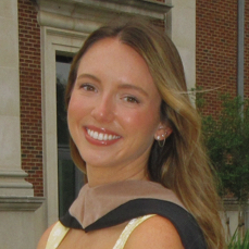 Lizzie D – University of Alabama Student Seeking Nanny Jobs
