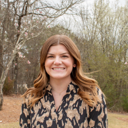 Elizabeth N - UAB Babysitter