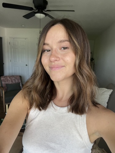 Mia B - East Central Community College  Babysitter