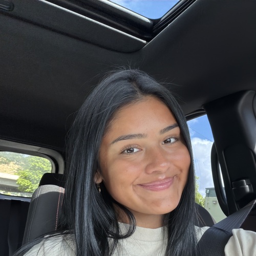 Liliana M - LCC Babysitter