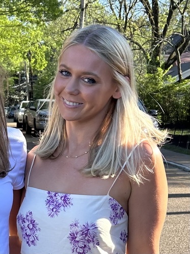 Ella B - Ole Miss Babysitter