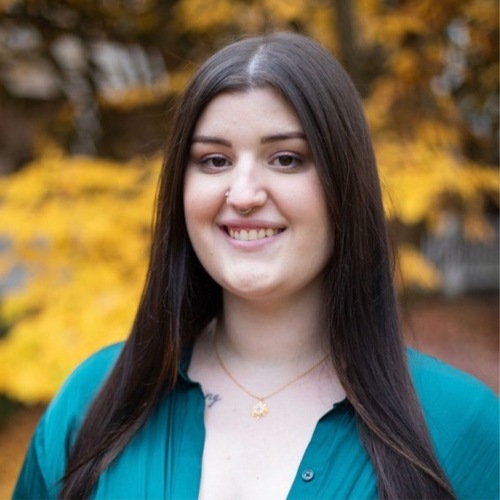 Chloe S - University of Oregon Babysitter