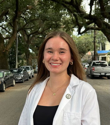 Anna L - Tulane University Babysitter