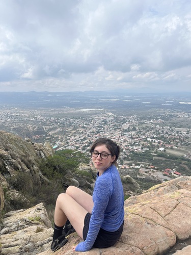 Paloma A - University of Oregon Babysitter