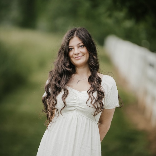 Lyndsey C - Georgia Southern Babysitter