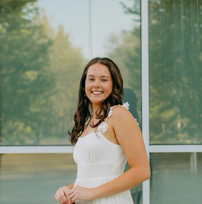 Maddie S - ISU Babysitter