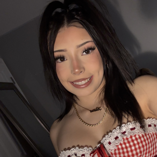 Kiara C - JMU Babysitter