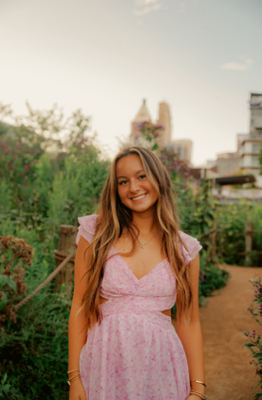 Maria M - UF Babysitter