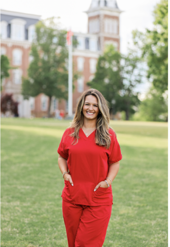 Lauren H - University of Arkansas Babysitter